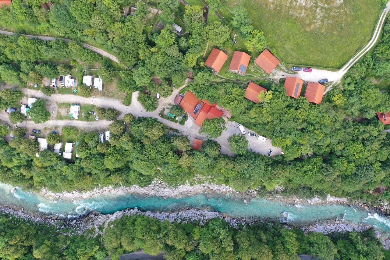 Kamp Koren Kobarid Bagian luar foto
